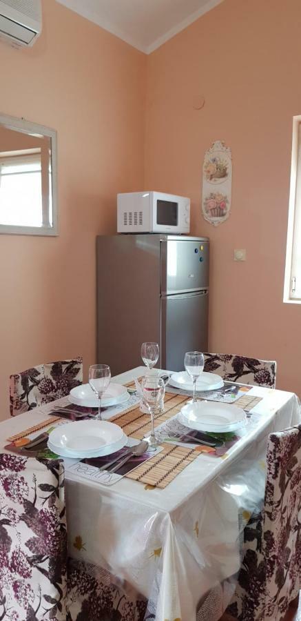 Apartman Milosevic كوتور المظهر الخارجي الصورة